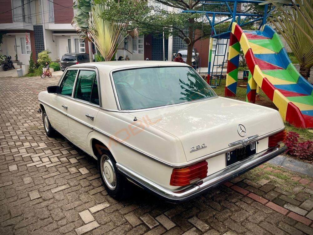 Mobil Mercedes-Benz ML 1995