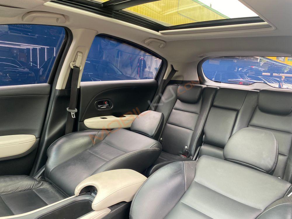 Mobil Honda HR-V 2017