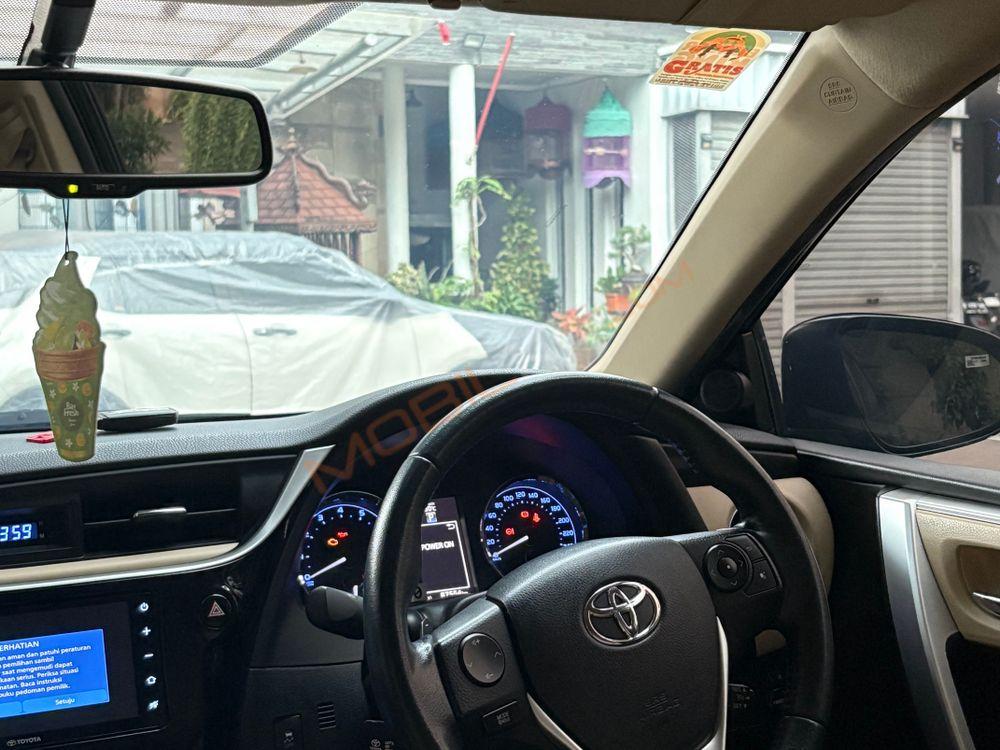 Mobil Toyota Corolla 2019