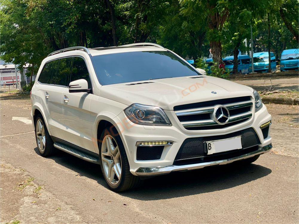 Mobil Mercedes-Benz GL 2014