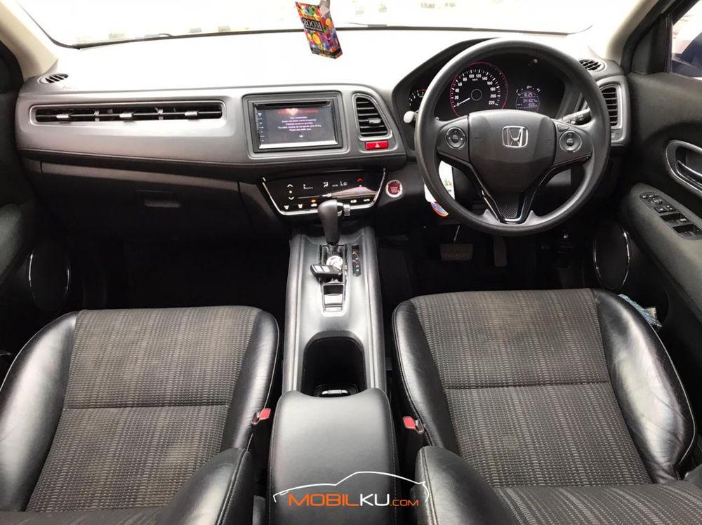 Mobil Honda HR-V 2017