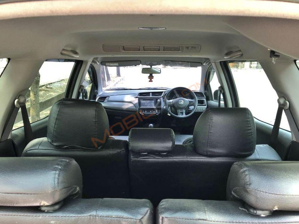 Mobil Honda Mobilio 2017