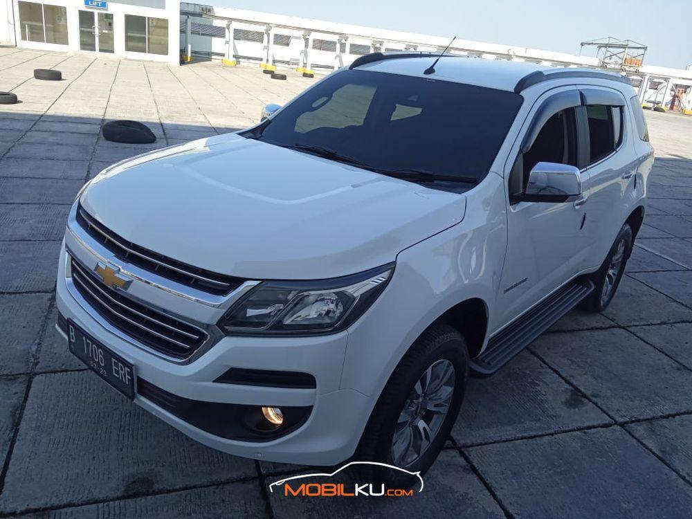 Mobil Chevrolet Blazer 2017