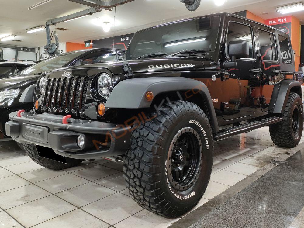 Mobil Jeep Wrangler 2010
