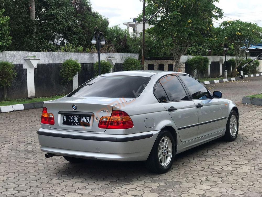 Mobil BMW 3 Series 2002