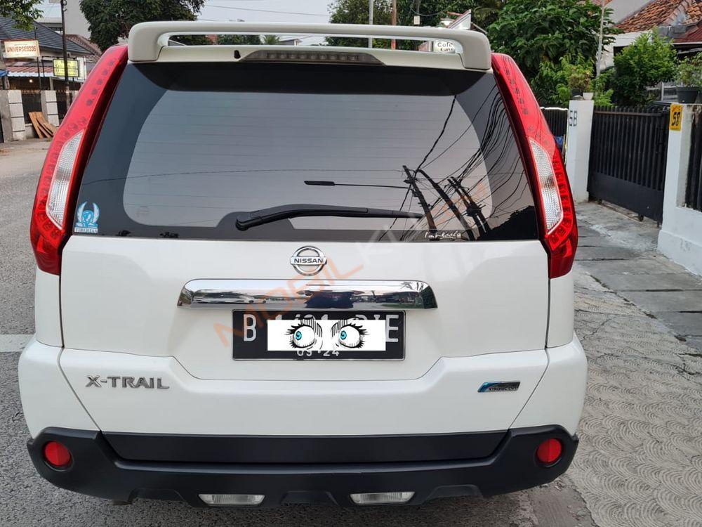 Mobil Nissan X-Trail 2014