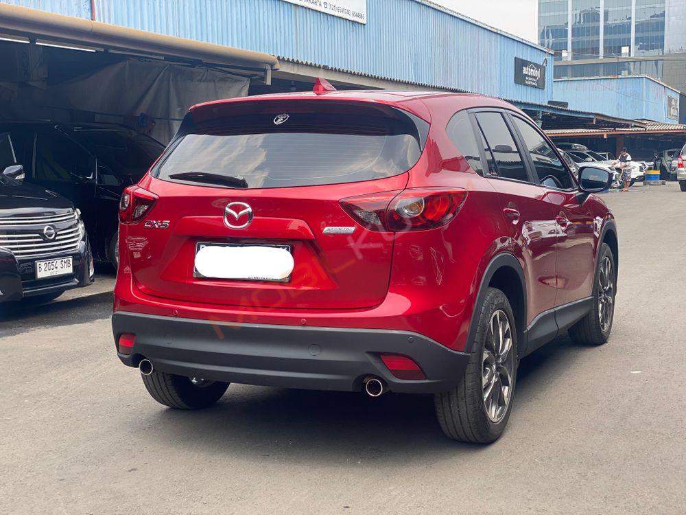 Mobil Mazda CX-5 2015