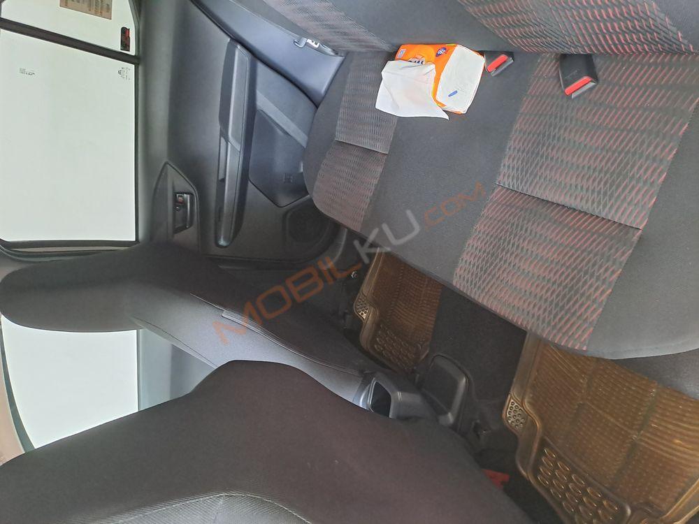 Mobil Daihatsu Ayla 2023