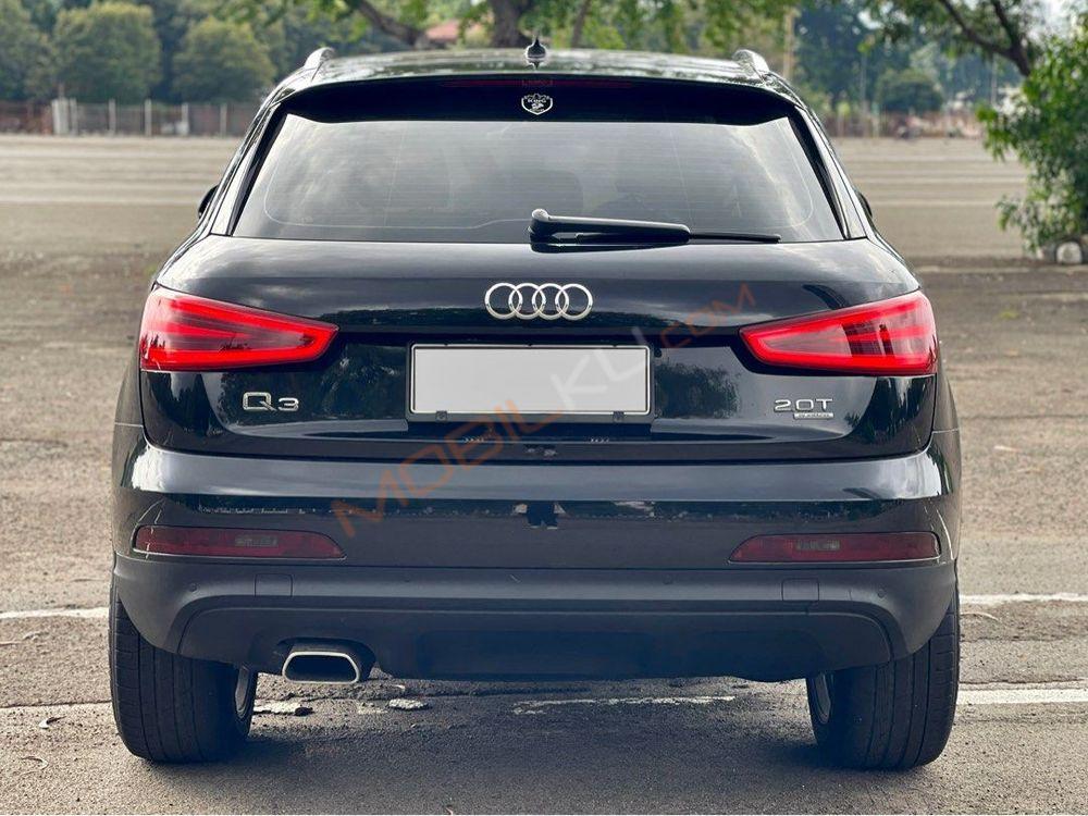 Mobil Audi Q3 2014