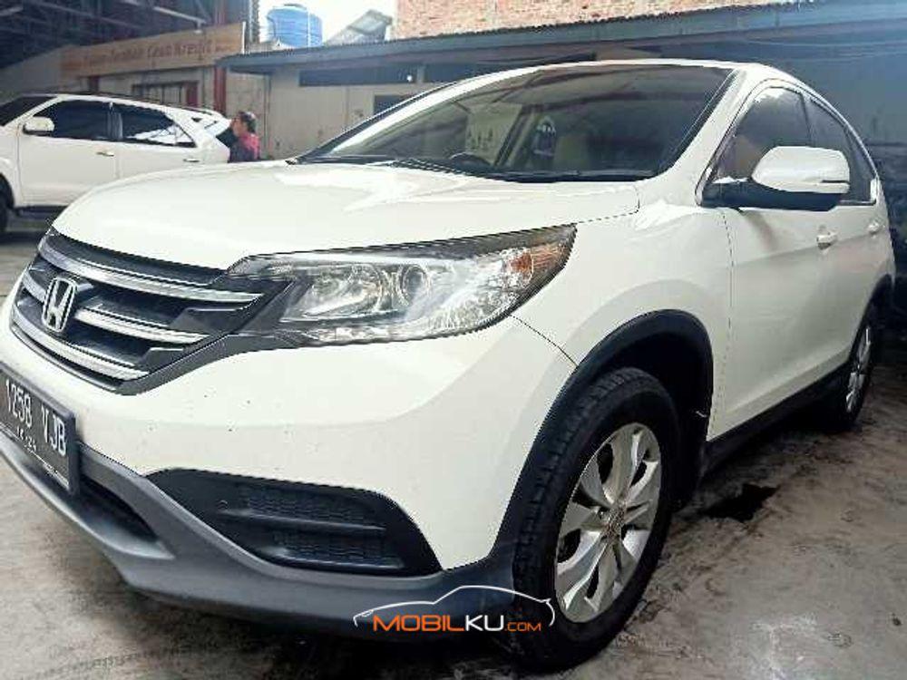 Mobil Honda CR-V 2014