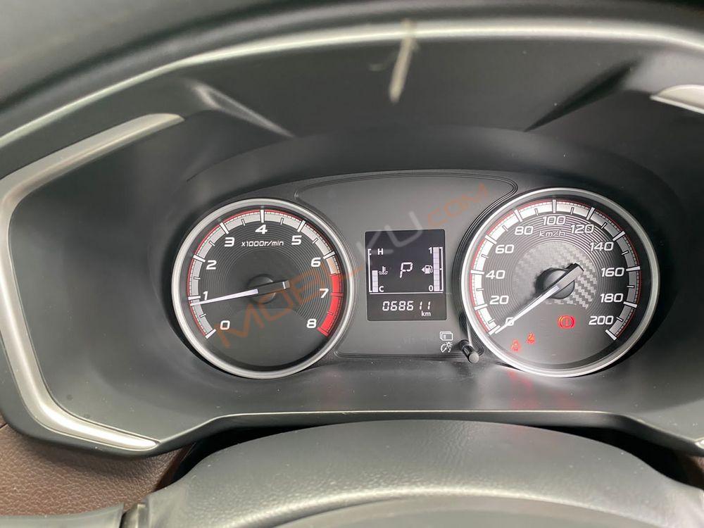 Mobil Nissan Livina 2019