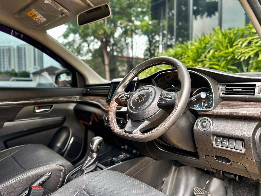 Mobil Suzuki Ertiga 2022
