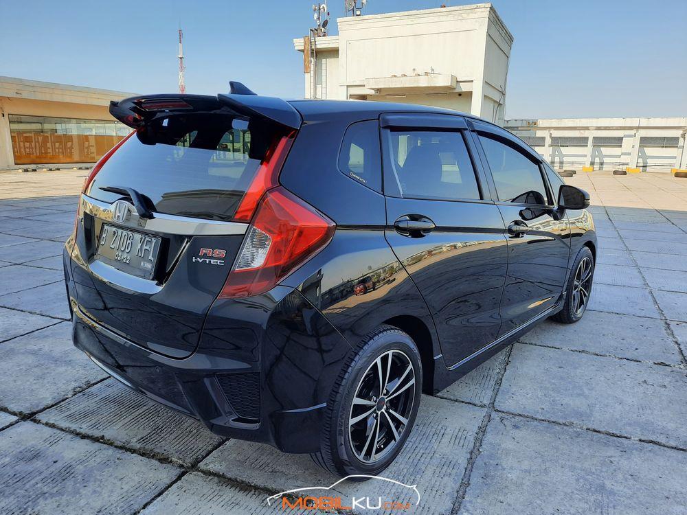 Mobil Honda Jazz 2017