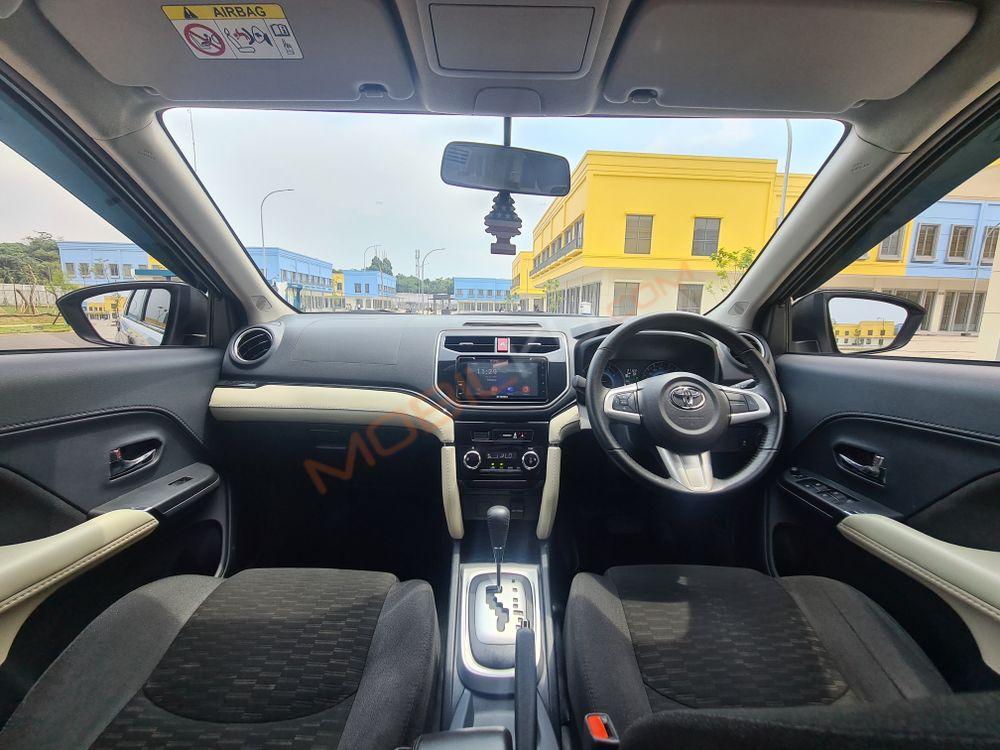 Mobil Toyota Rush 2019