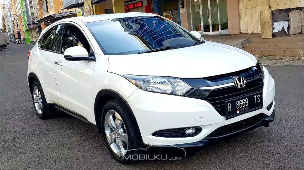 Mobil Honda HR-V 2015