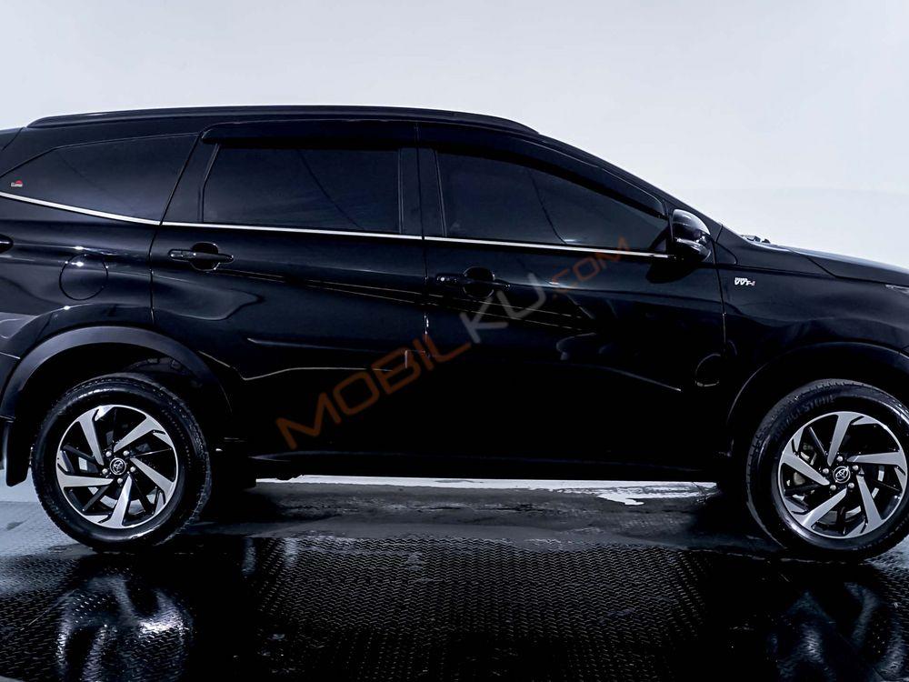 Mobil Toyota Rush 2020