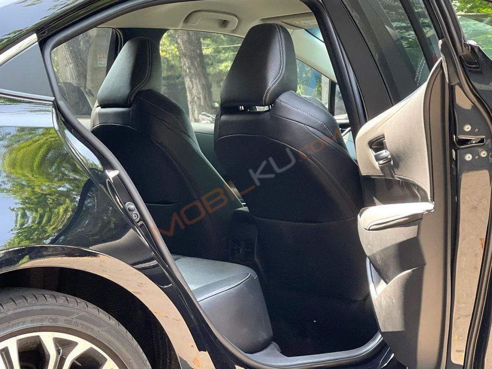 Mobil Toyota Alphard 2021