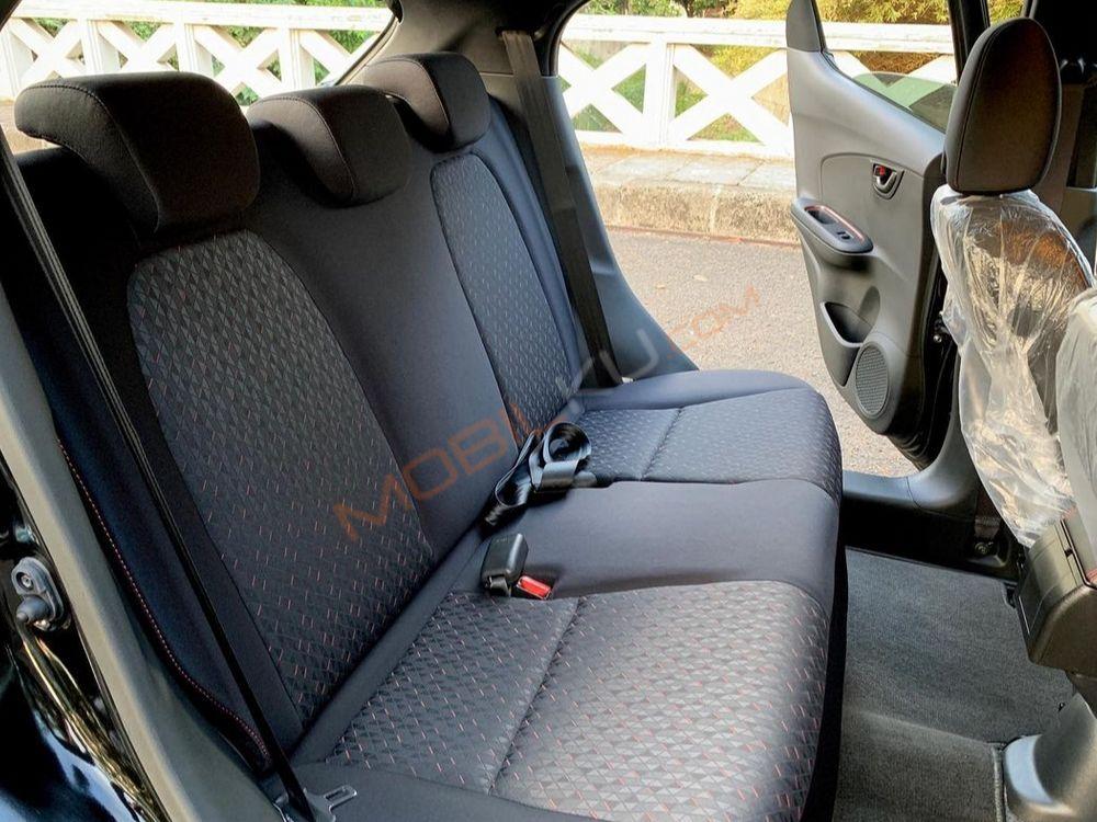 Mobil Honda Brio 2019