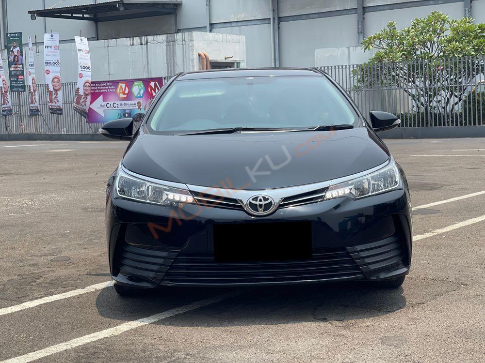 Mobil Toyota Corolla 2018