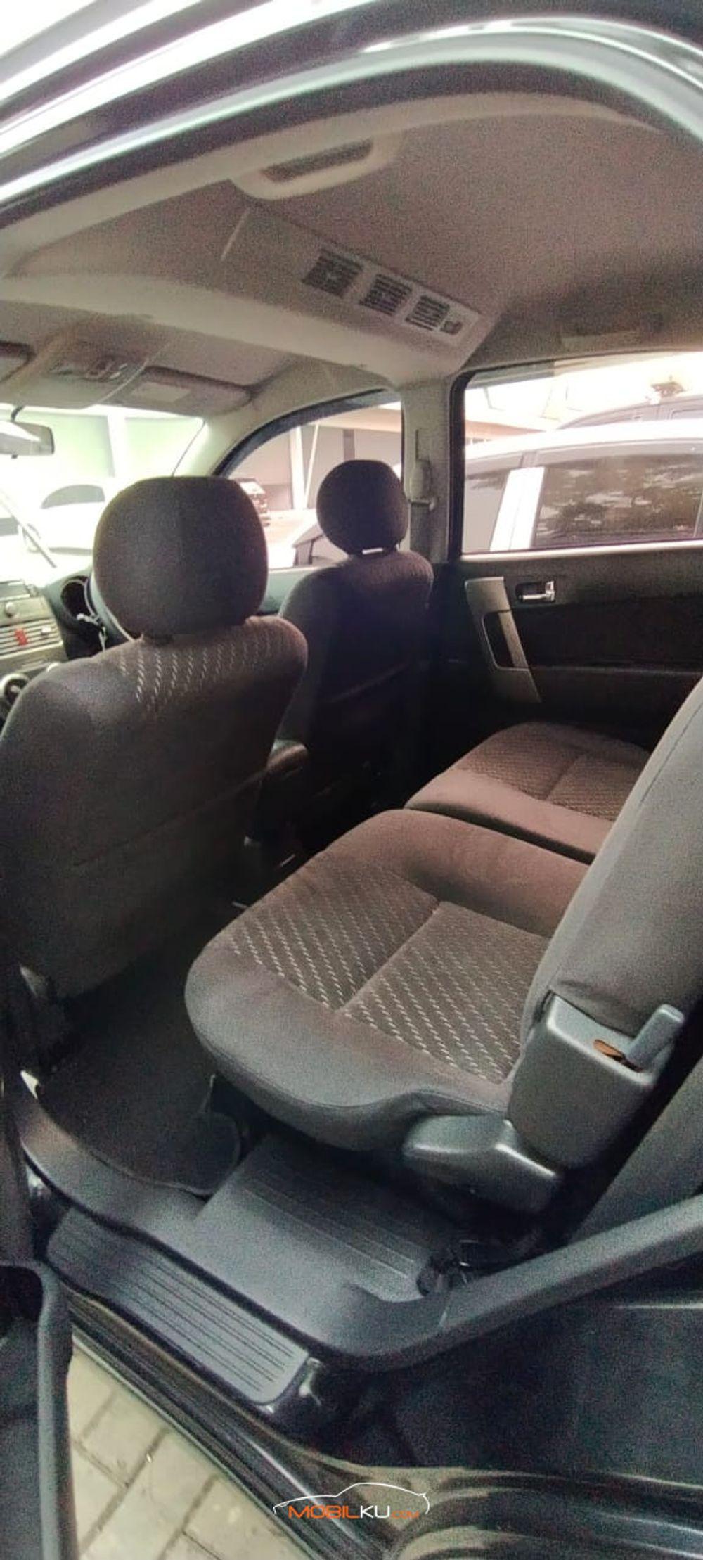 Mobil Toyota Rush 2014