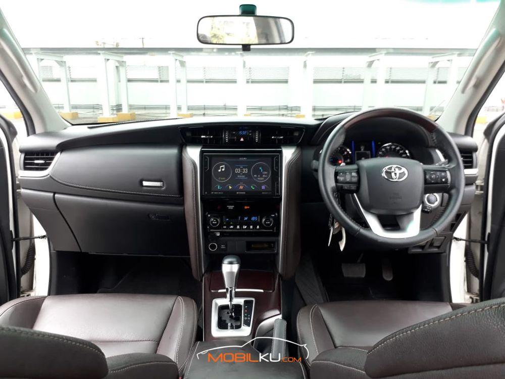 Mobil Toyota Fortuner 2018