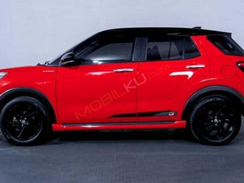 Mobil Toyota Raize 2022