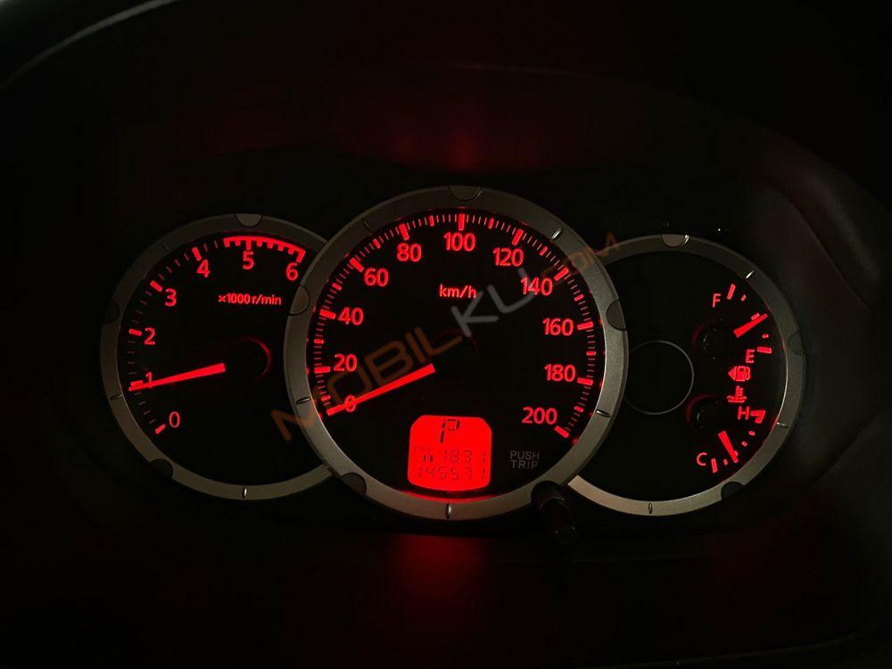 Mobil Mitsubishi Pajero Sport 2010