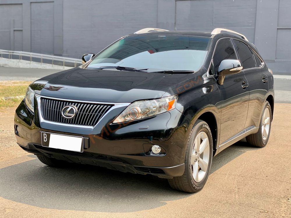 Mobil Lexus RX 2011