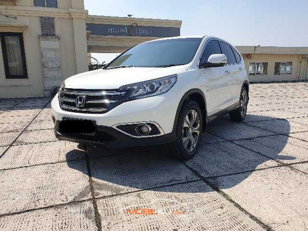 Mobil Honda CR-V 2013