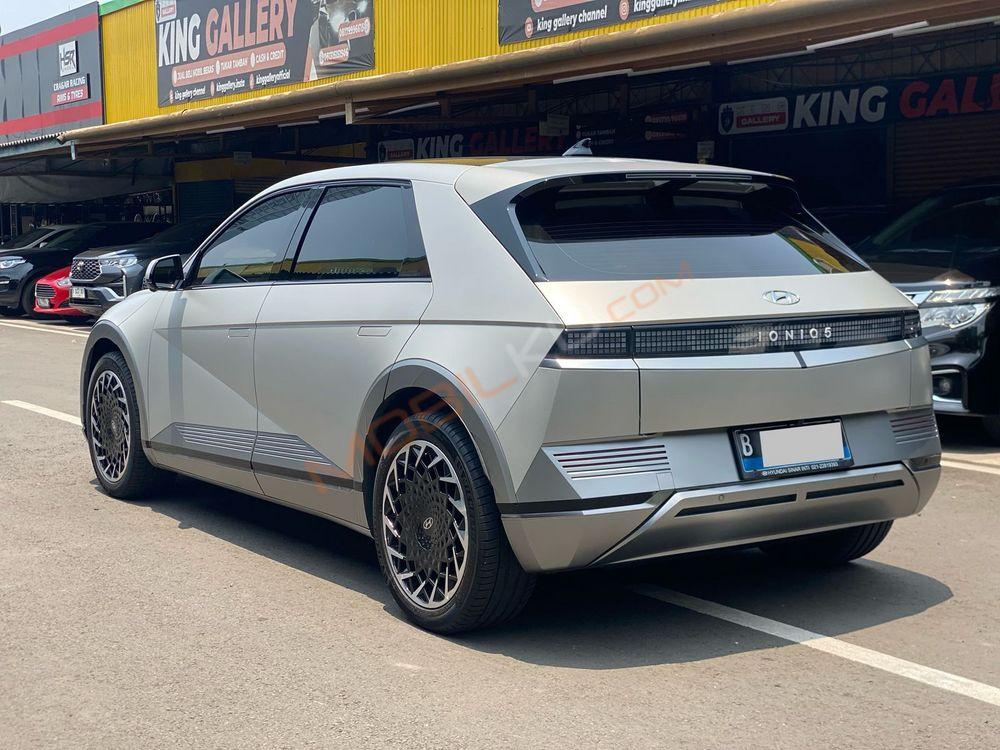 Mobil Hyundai Ioniq 5 2023