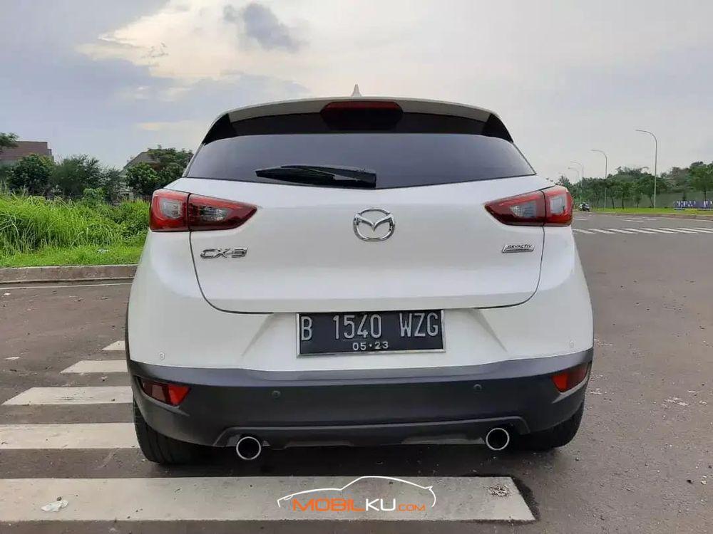 Mobil Mazda CX-3 2017