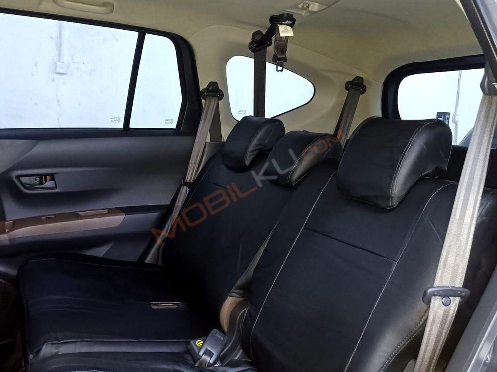 Mobil Toyota Calya 2018