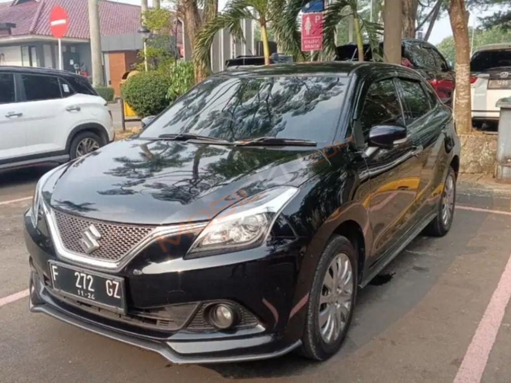 Mobil Suzuki Baleno 2019