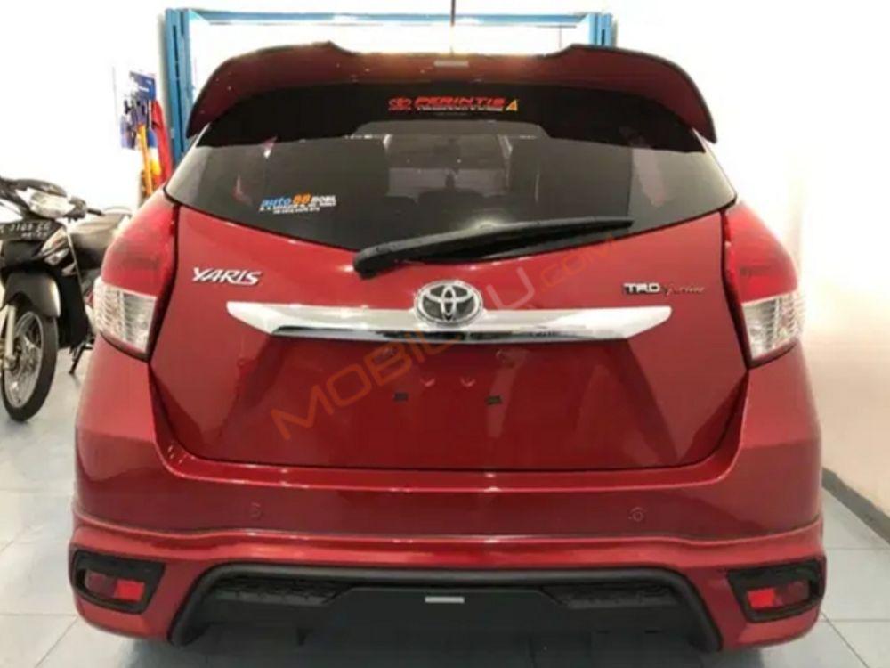 Mobil Toyota Yaris 2017