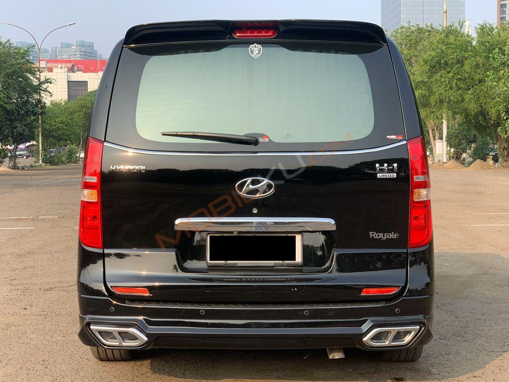 Mobil Hyundai H-1 2018