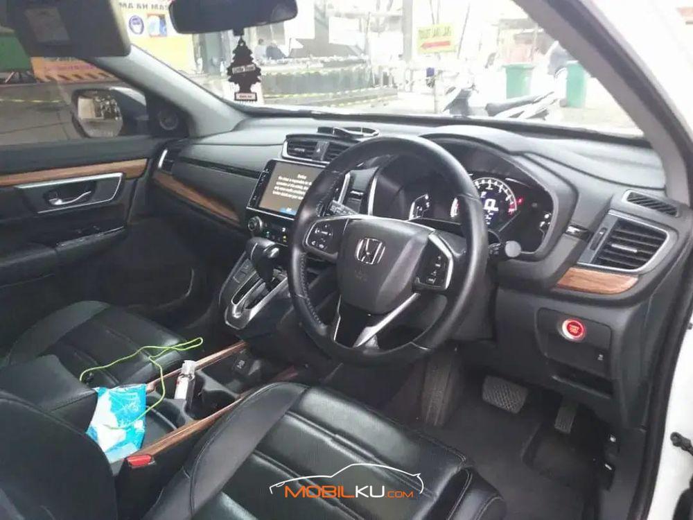Mobil Honda CR-V 2017