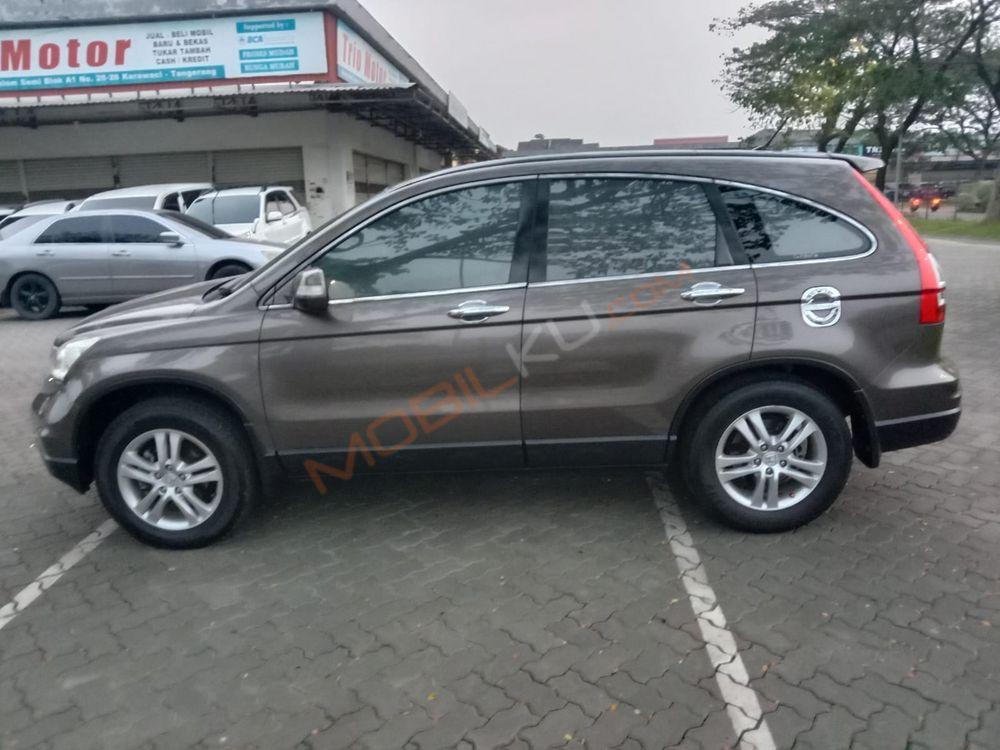 Mobil Honda HR-V 2011