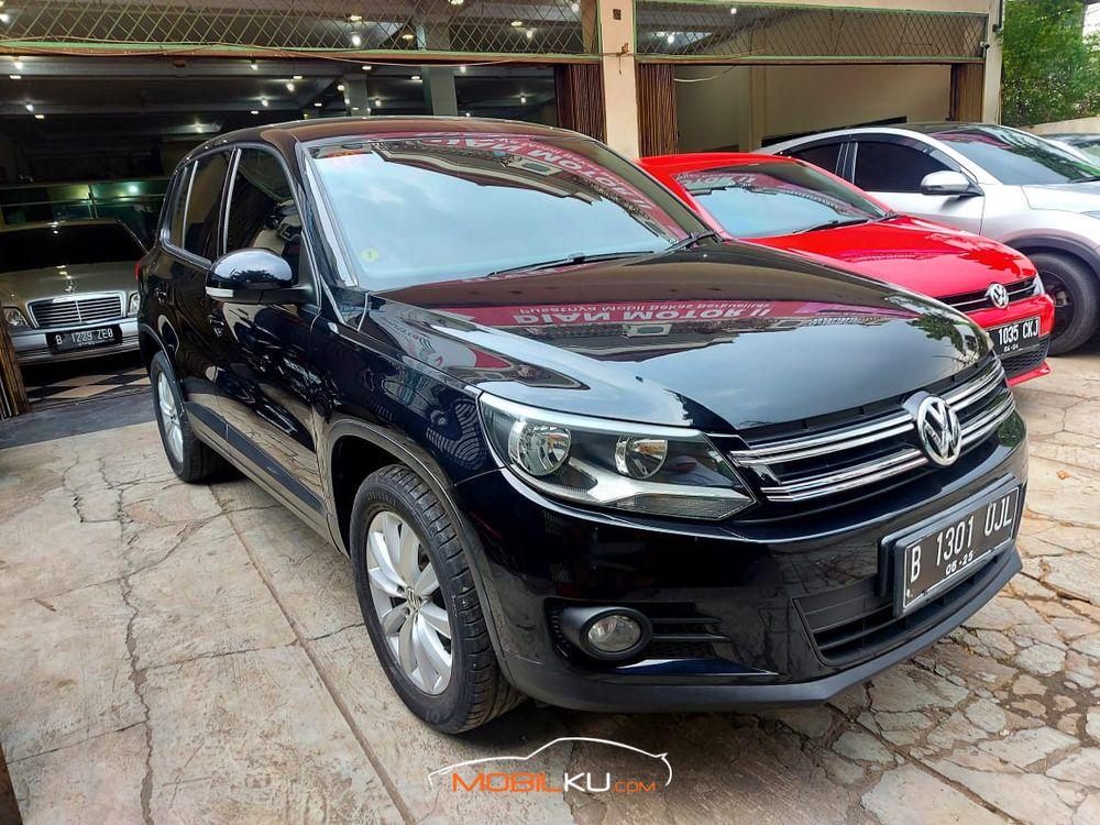 Mobil Volkswagen Tiguan 2015