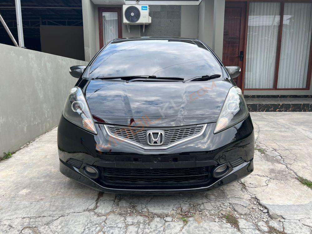 Mobil Honda Jazz 2010