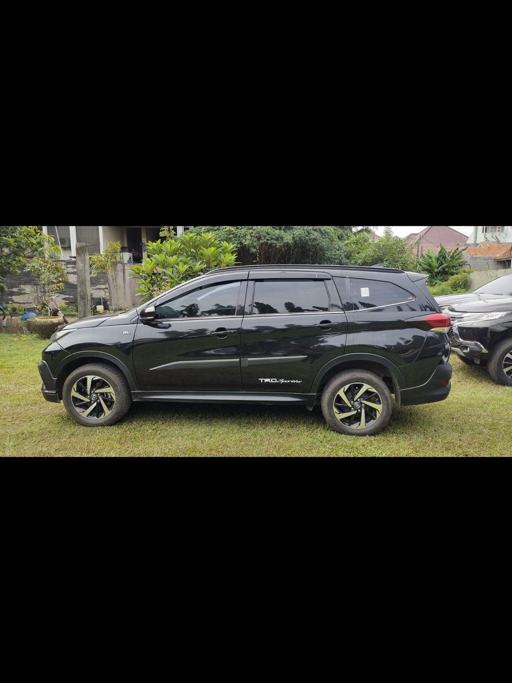 Mobil Toyota Rush 2020