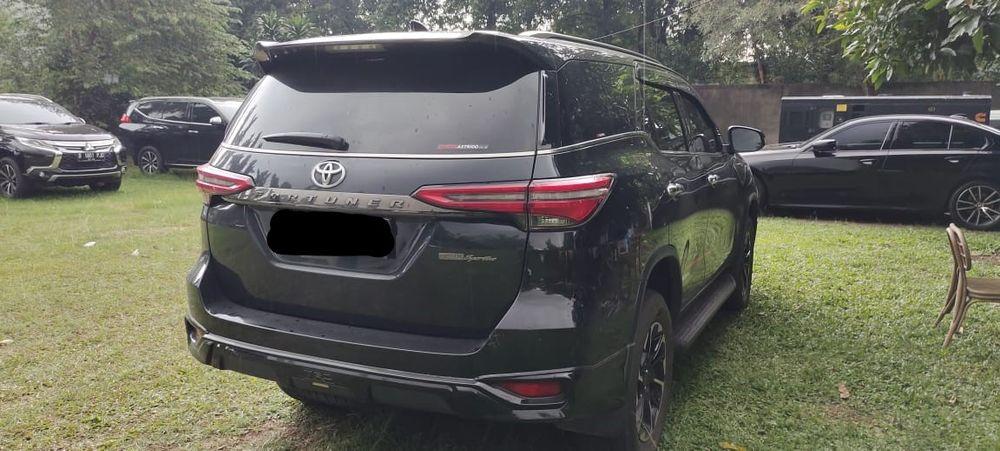 Mobil Toyota Fortuner 2021