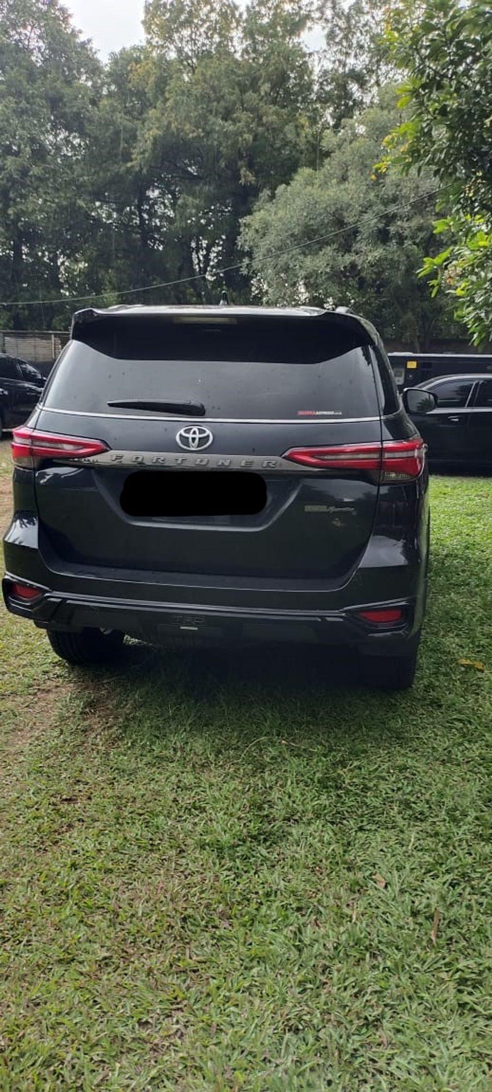 Mobil Toyota Fortuner 2021
