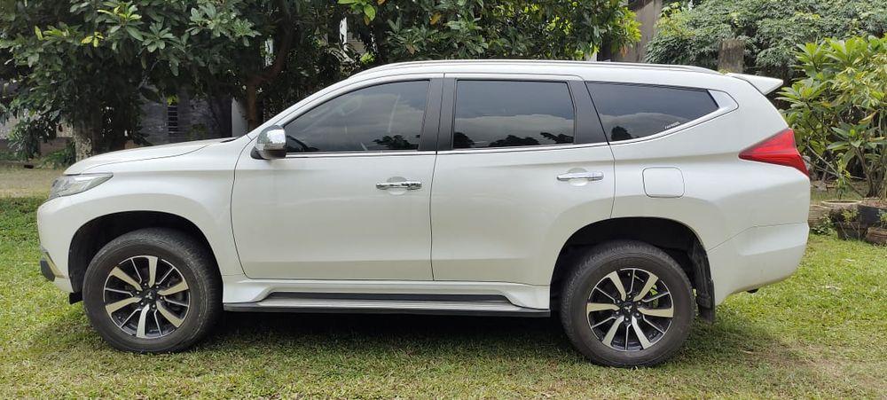 Mobil Mitsubishi Pajero Sport 2019