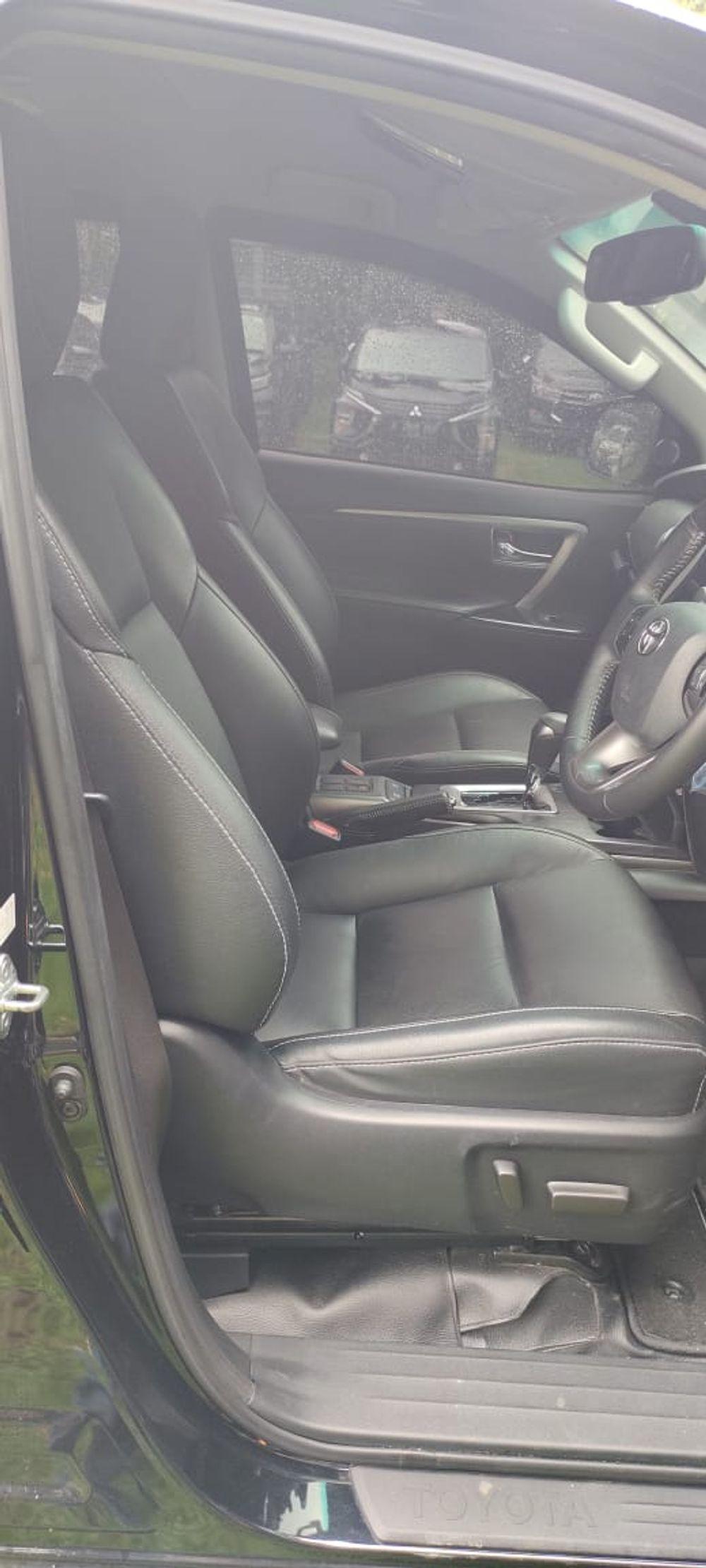 Mobil Toyota Fortuner 2021