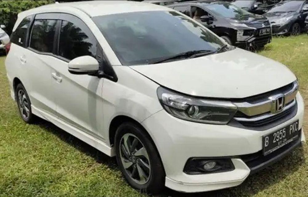 Mobil Honda Mobilio 2019