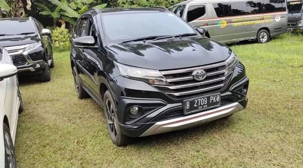 Mobil Toyota Rush 2020