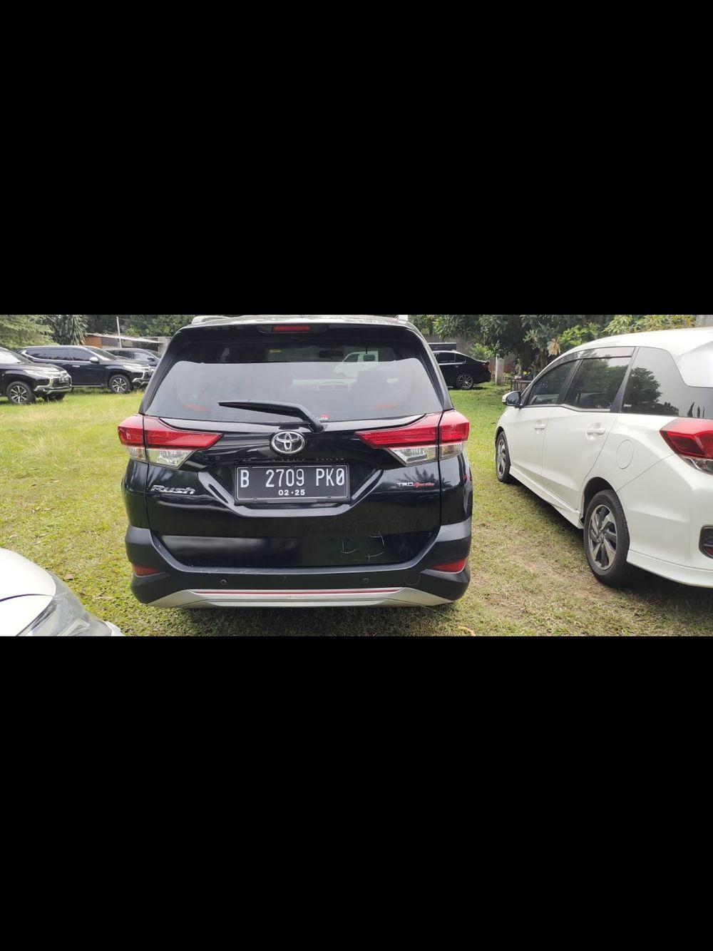 Mobil Toyota Rush 2020