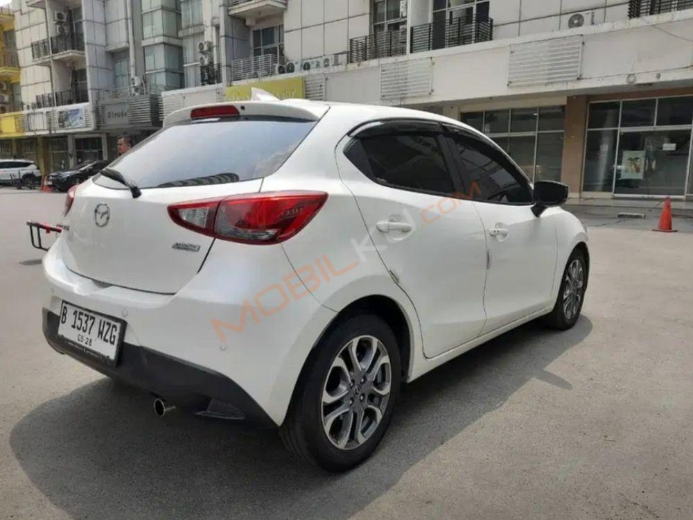 https://mobilku.s3.ap-southeast-3.amazonaws.com/ads/1000/041d706b-7eb1-4669-8502-e3cf2b96135d.jpeg