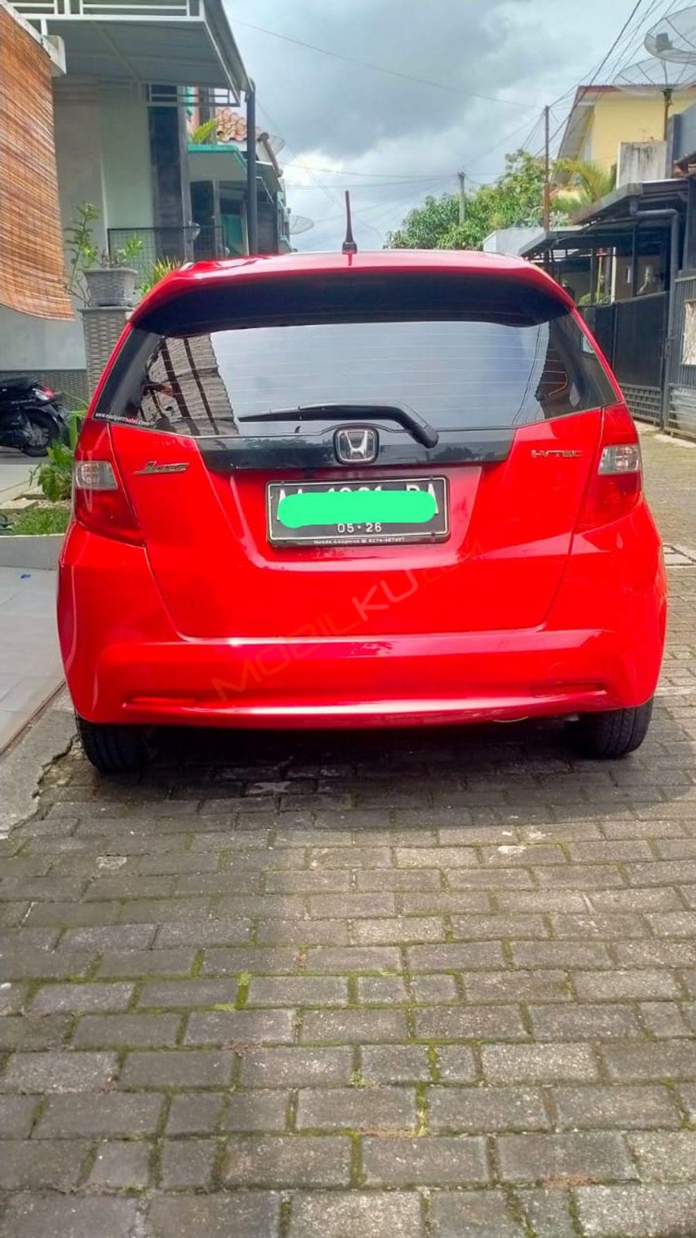 Mobil Honda Jazz 2013