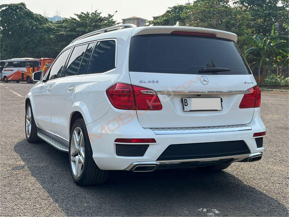 Mobil Mercedes-Benz GL 2014
